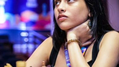 Divya Deshmukh Biography