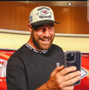 Travis Kelce Biography 