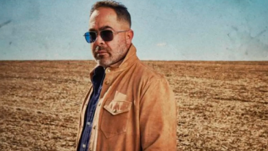 Aaron Lewis Biography